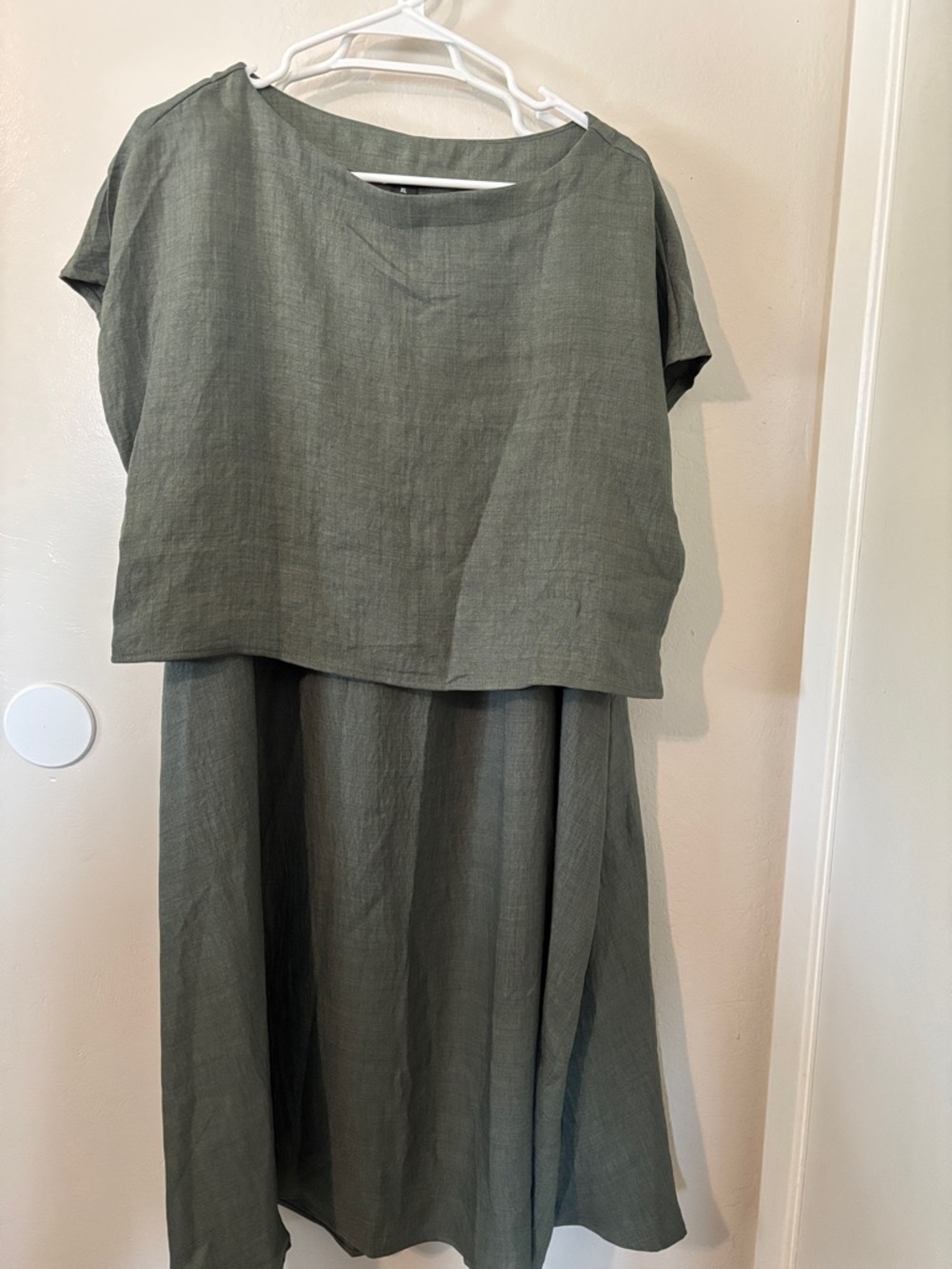 New green shirt and skirt set